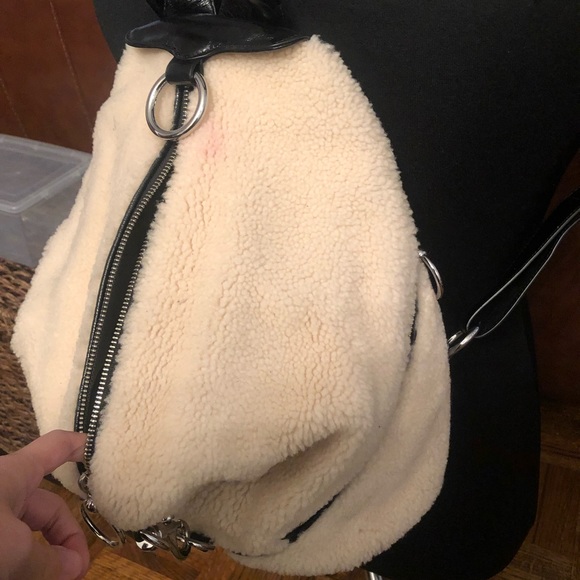 🚨PRICE DROP🚨 Rebecca Minkoff Genuine Shearling & Leather Julian Backpack - Picture 5 of 15